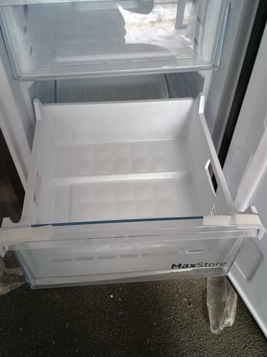 Хладилник с фризер BEKO-БЕКО 186.5 см 316 л No Frost AeroFlow®