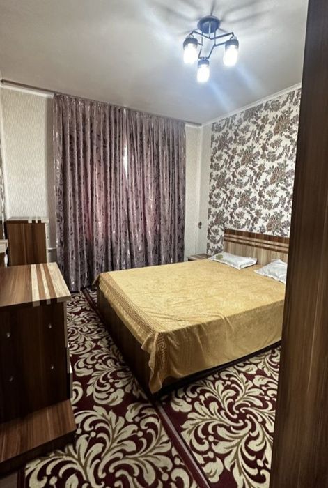 Продается 3/5/5 Корасу4 с мебелью