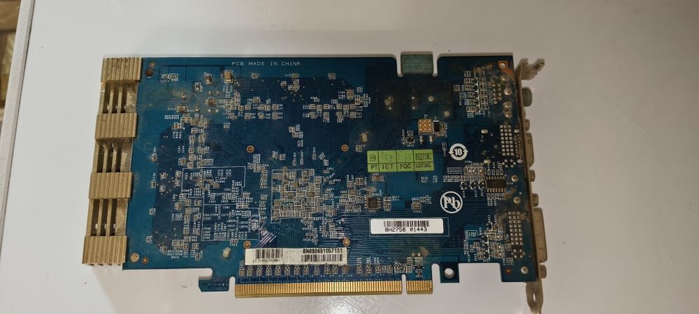 Видеокарта Gigabyte GV-NX85T256H