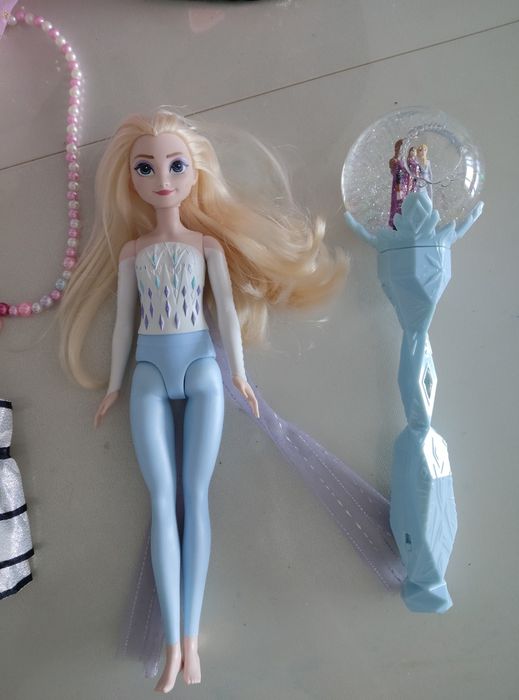 Frozen кукла Елза и музикална играчка с Елза и Ана