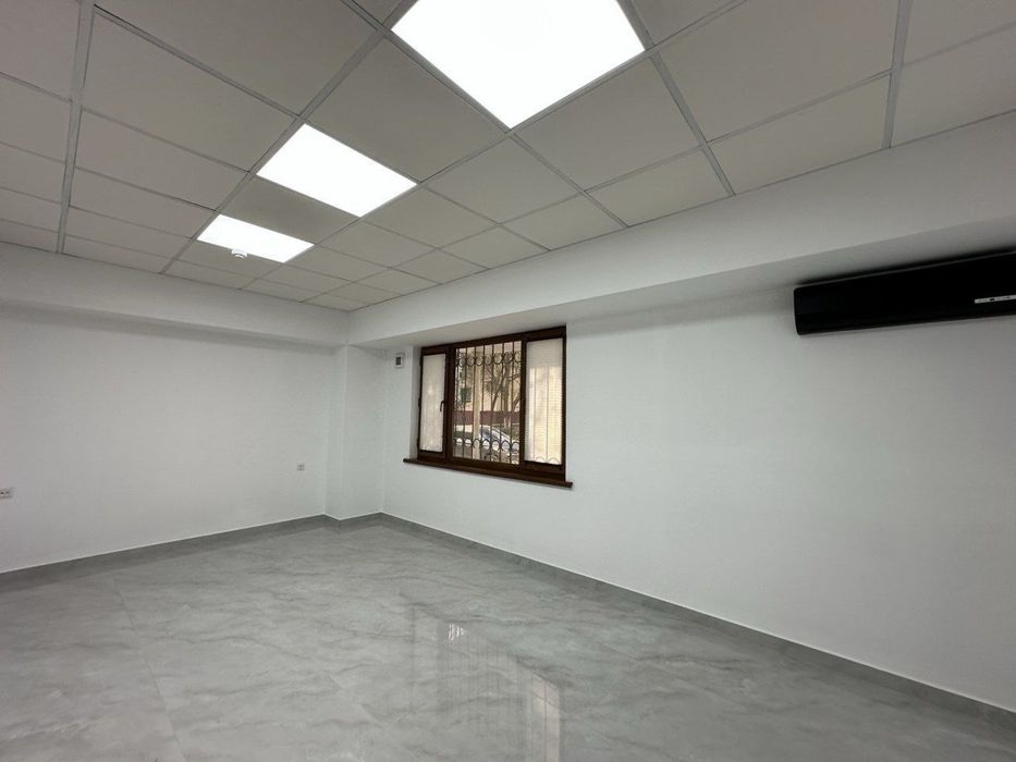 Продается офис Ор-р: Ц4, кафе Central 240м2