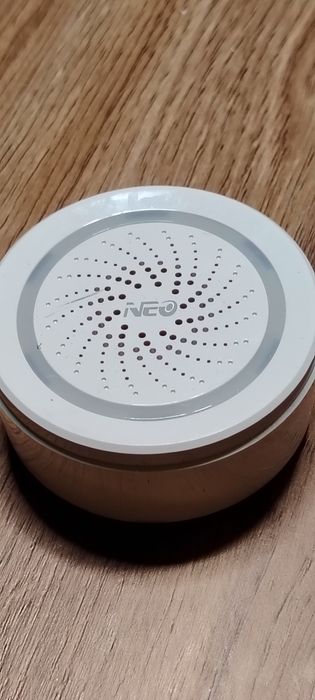 Senzor inteligent, fum și monoxid de carbon.