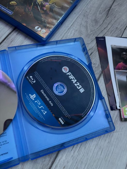 Продам Sony Playstation 5