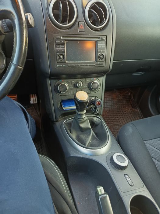 Нисан кашкай 1.6