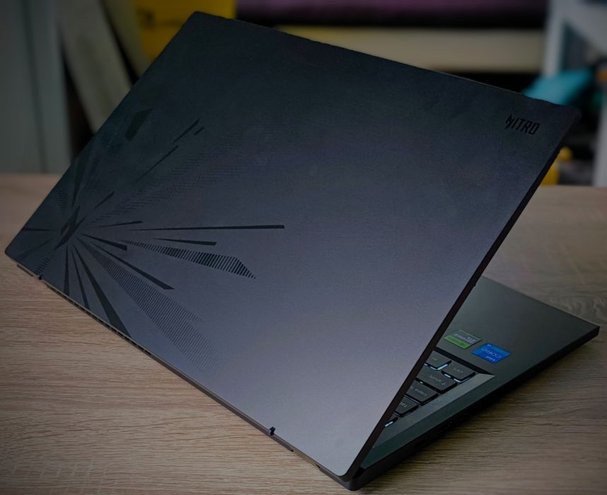 Acer Nitro Lite 16