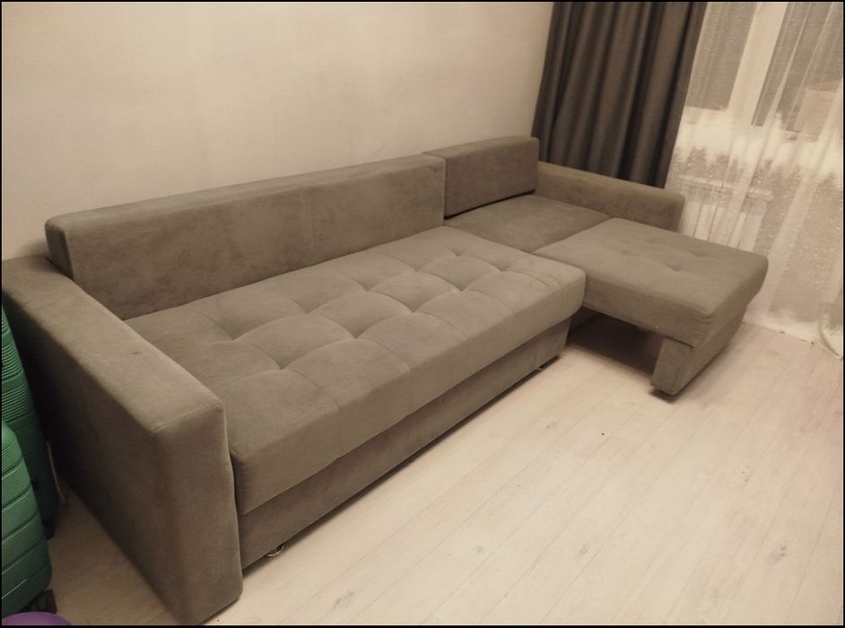 Срочно продам диван