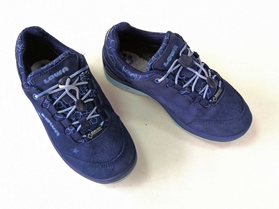 Bocanci ghete munte copii  30 31 LOWA - GORETEX IMPERMEABILI  EX++