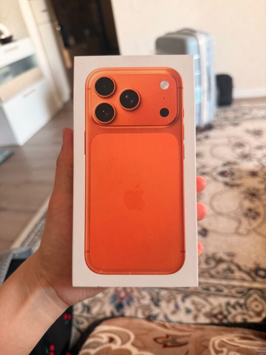 Продам IPhone 17 pro