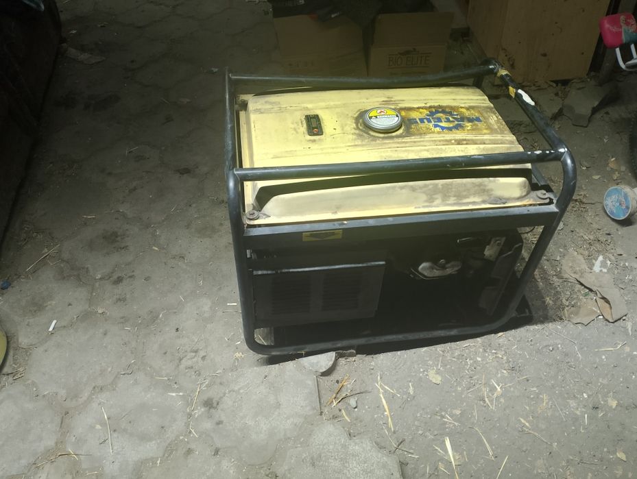 Генератор движок