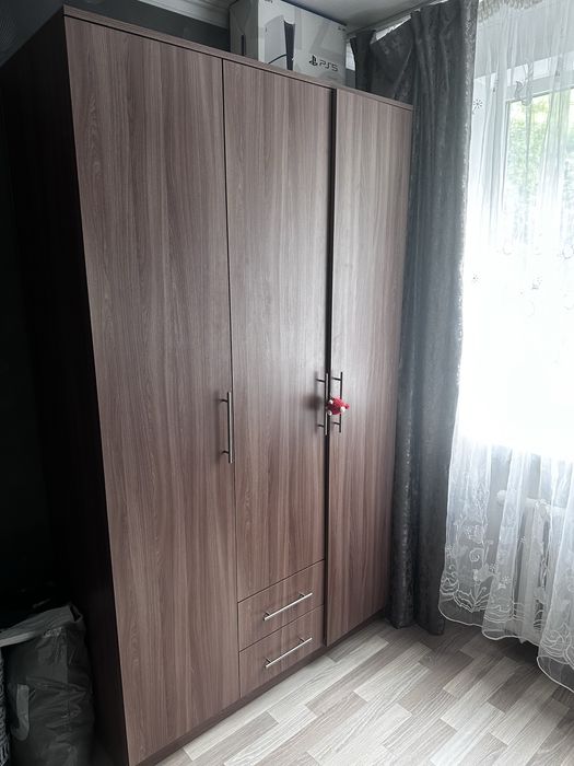 Продам шкаф 90 тыс