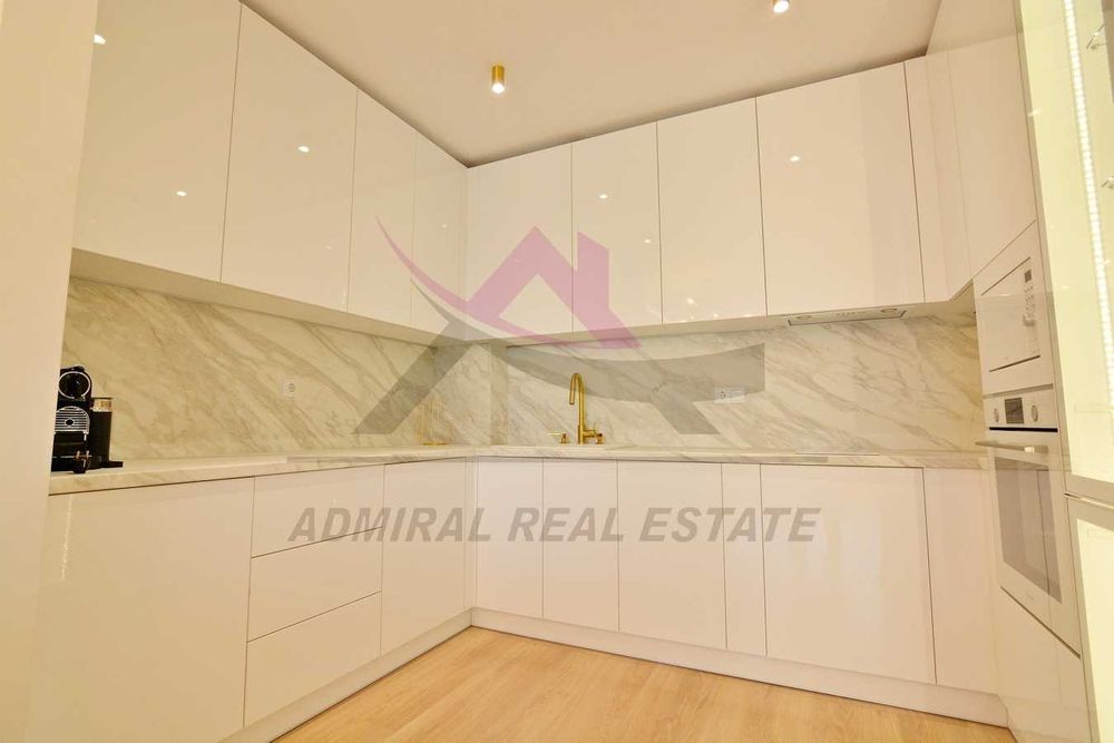 Дава се под наем Двустаен апартамент в Варна, Бриз - 88 кв.м за 920 € - Снимка #2