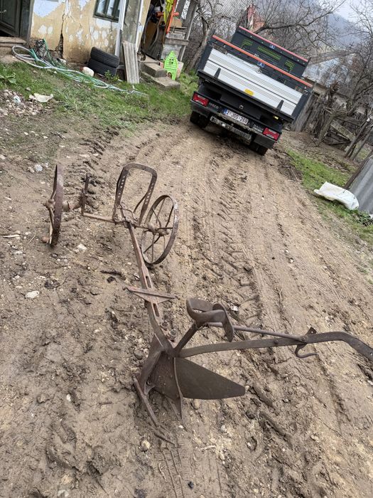 Plug vechi istoric  pentru restaurat
