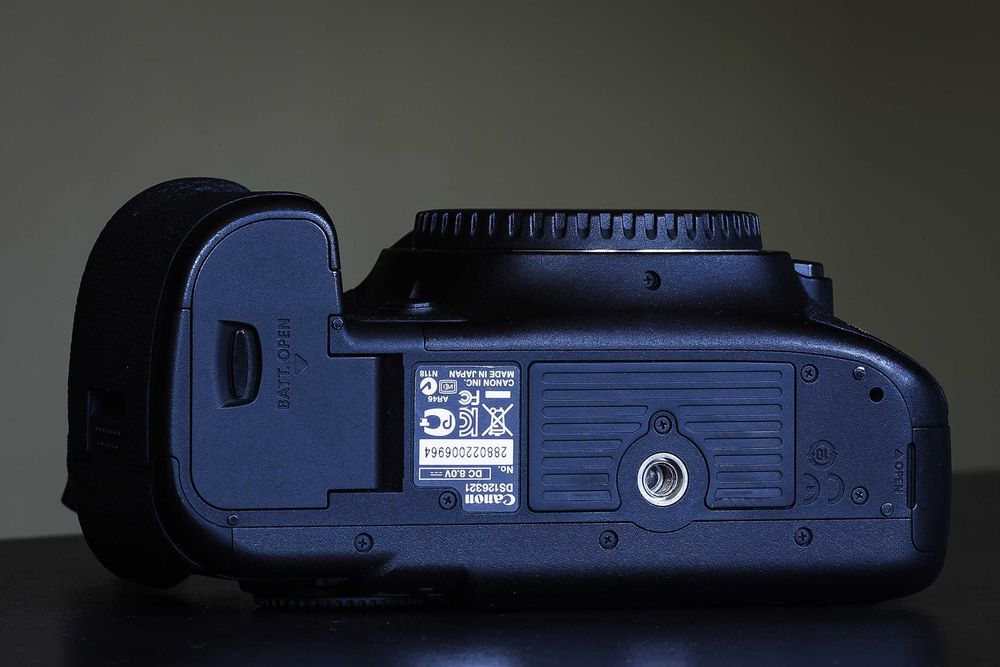 Canon 5D Mark III Body + SanDisk CF Extreme Pro 32GB + 16GB + ИК-пульт
