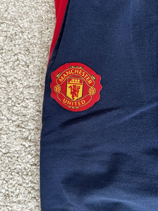 Спортен екип момче + един екип бонус