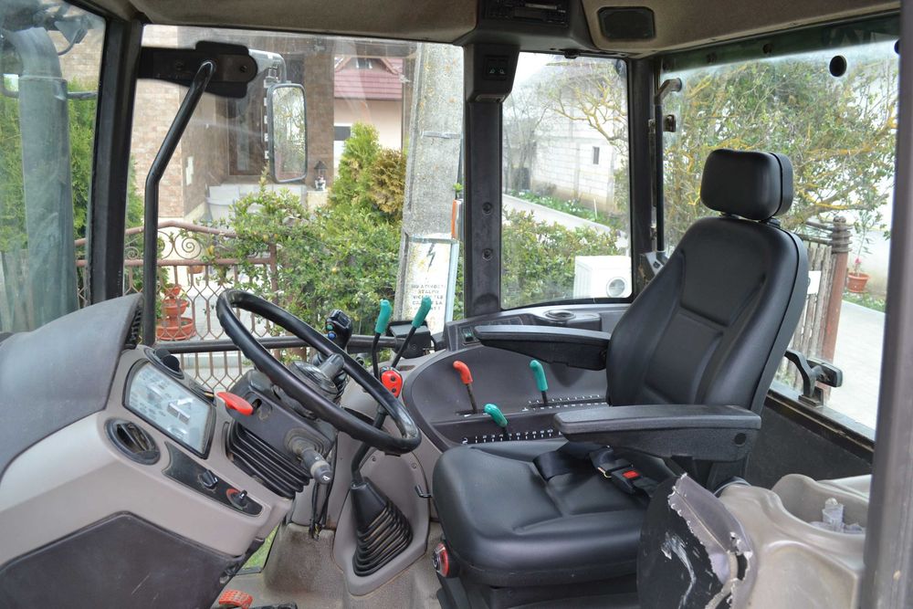 Tractor Class Celtis 446 RX