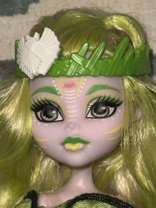Кукла Monster high Бэтси Кларо