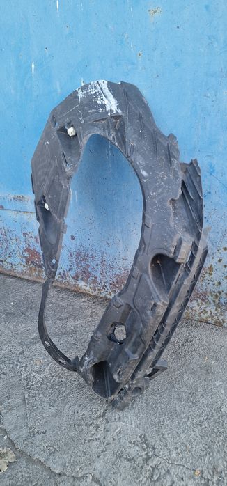 Переднее левое крыло БМВ Х6