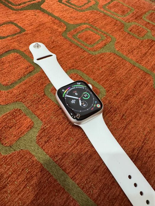 Apple Watch Series 8 GPS 45mm