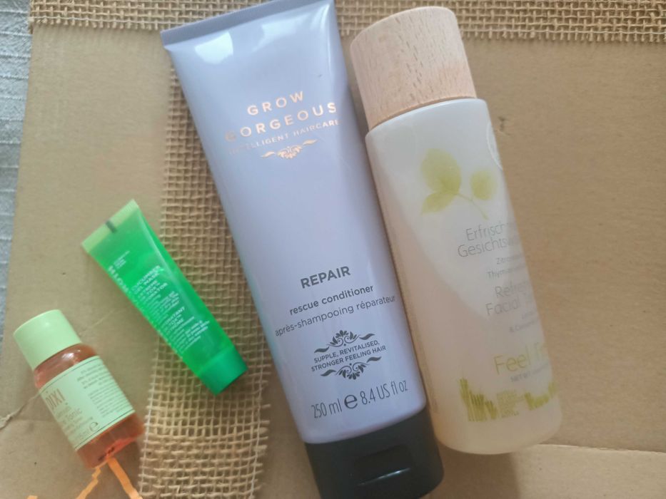 Неупотребявана козметика от кутии