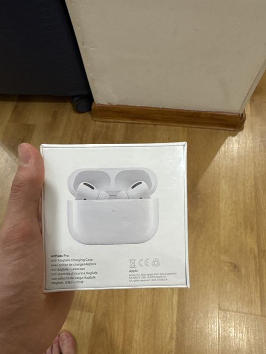 AirPods Pro Wireiess Charging Case