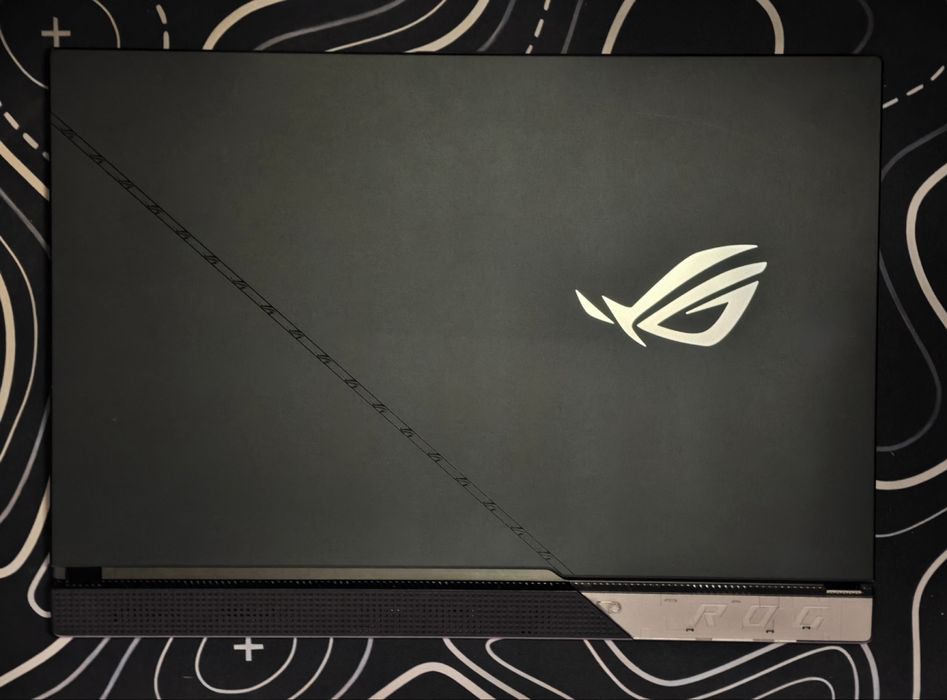 Asus Rog Strix SCAR 17