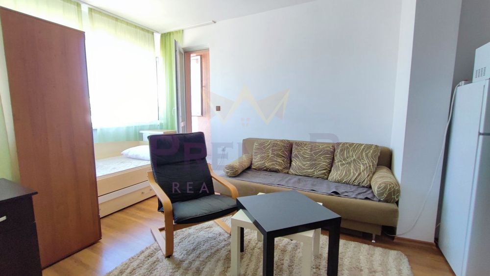 Дава се под наем Едностаен апартамент в Варна, Погреби - 40 кв.м за 300 € - Снимка #3