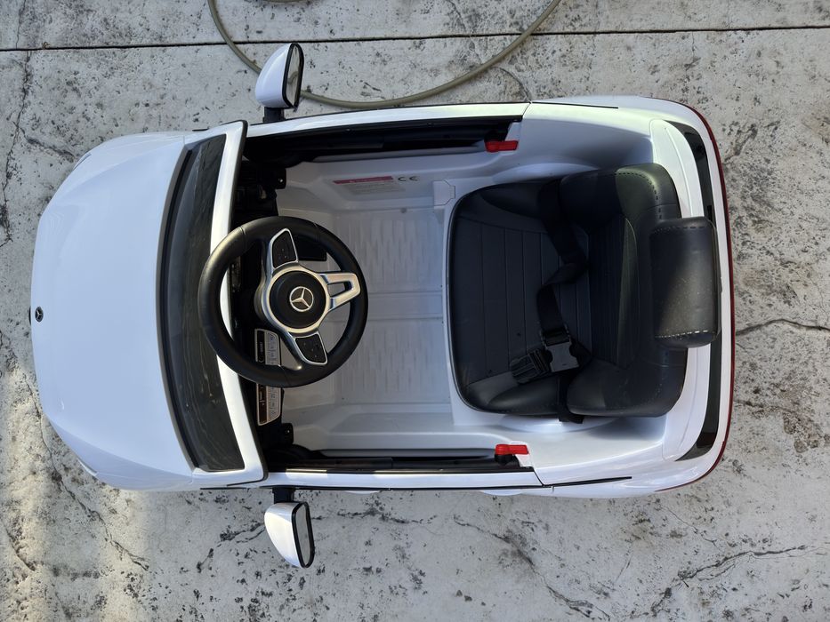 Masinuta electrica mercedes cu telecomanda pentru copii
