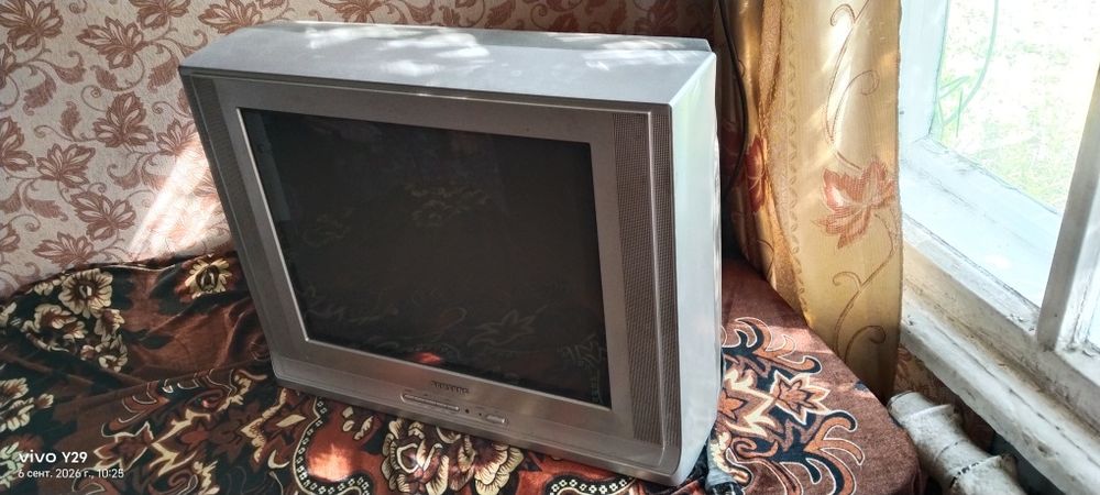 Телевизор за 9000