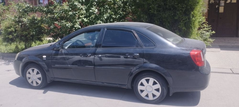 Продам свой автомобиль Лачетти 1.8. Автомобил сотилади лачетти 1.8