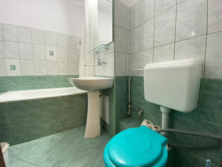 Inchiriez apartament 2 camer cartier Tudor Strada Prieteniei