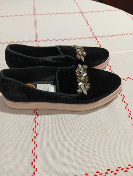 Дамски кецове GUESS