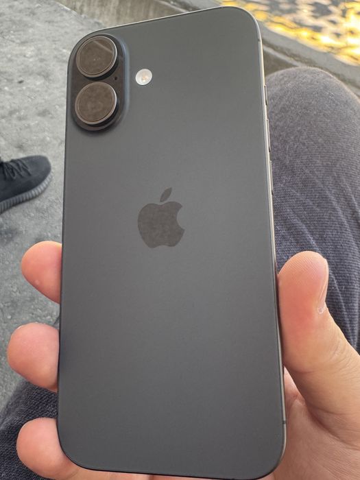 Iphone 17 black / 256gb / 45ц / Esim