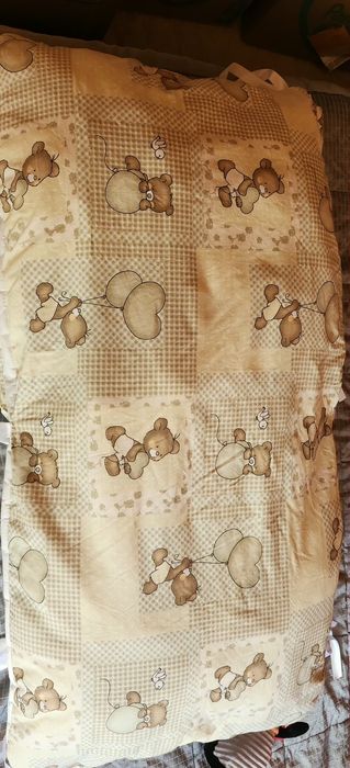 Vând lucruri bebelusi prețul difera la orice produs