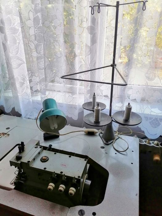 Шивашки оверлог 3 конечен "Textima"