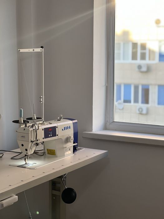 Швейная машинка JIN