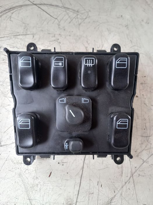 Бутони Mercedes ML W163