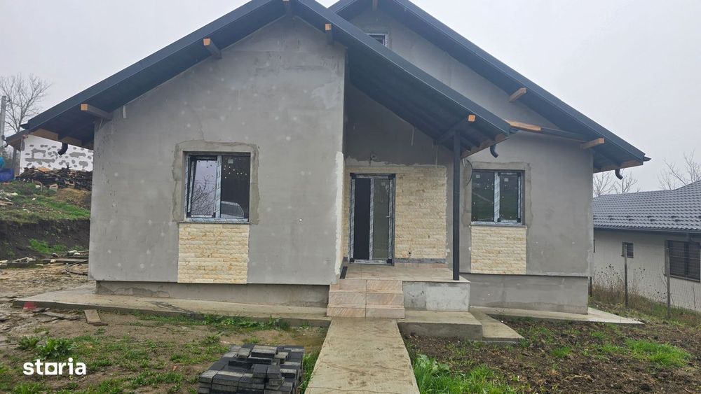 Casa de vânzare în Ciurbesti doar la 145.000 Euro