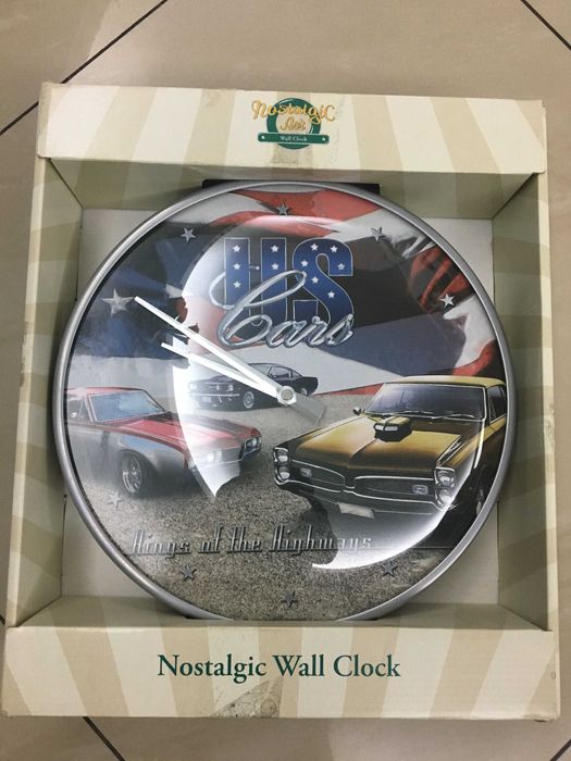 Ceas exceptional cu masini