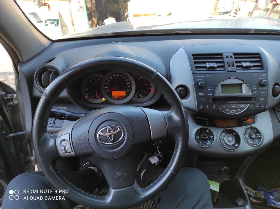 TOYOTA RA4 2.2 d4d  - 136k. 2008g.