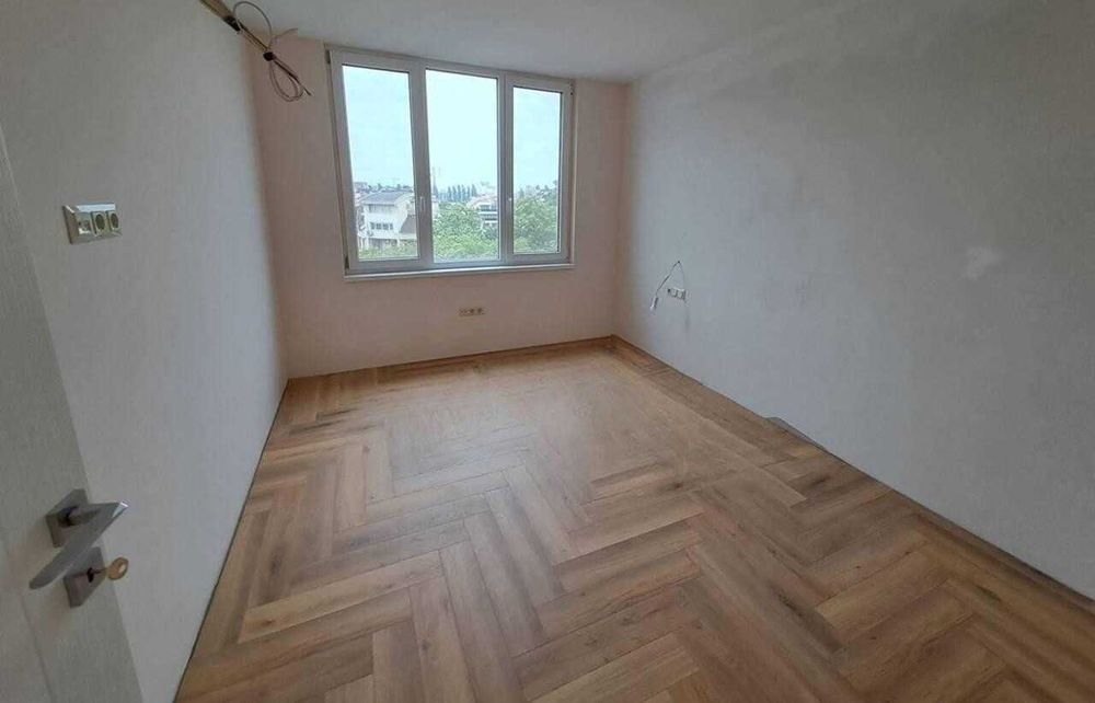 Продава се Тристаен апартамент в Пловдив, Мараша - 104 кв.м за 1314 €/кв.м - Снимка #3