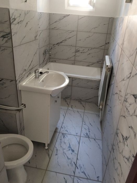 Apartament de vanzare cu trei camere