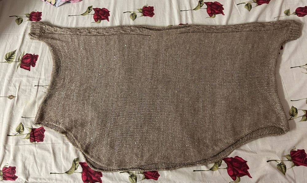 Pulover tricotat larg