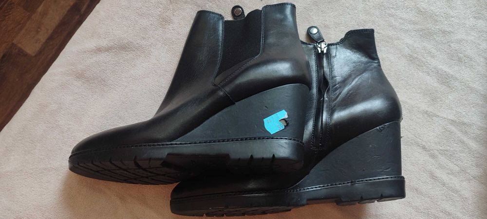 Дамски боти Geox номер 40