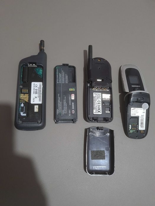 Lot telefoane vechi nefunctionale Philips Samsung (Sagem vandut)