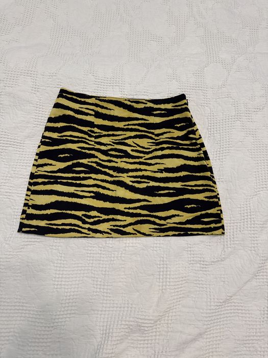 Атласная юбка Mango S