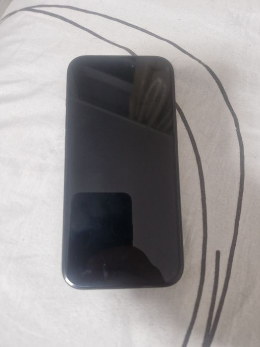 Iphone 15 primu propietar de nou!!! Estetic 10/10