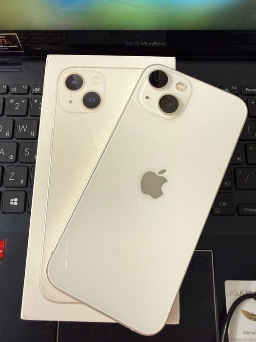 IPhone 13, 100% батарея