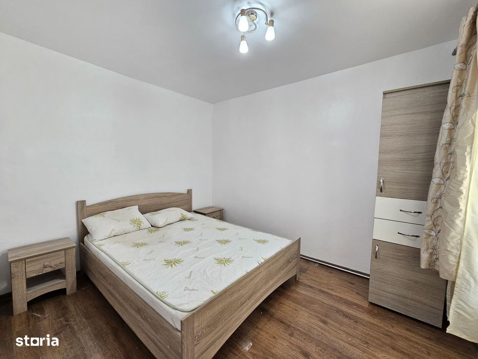 Apartament cu 2 camere, str. Ion Creangă