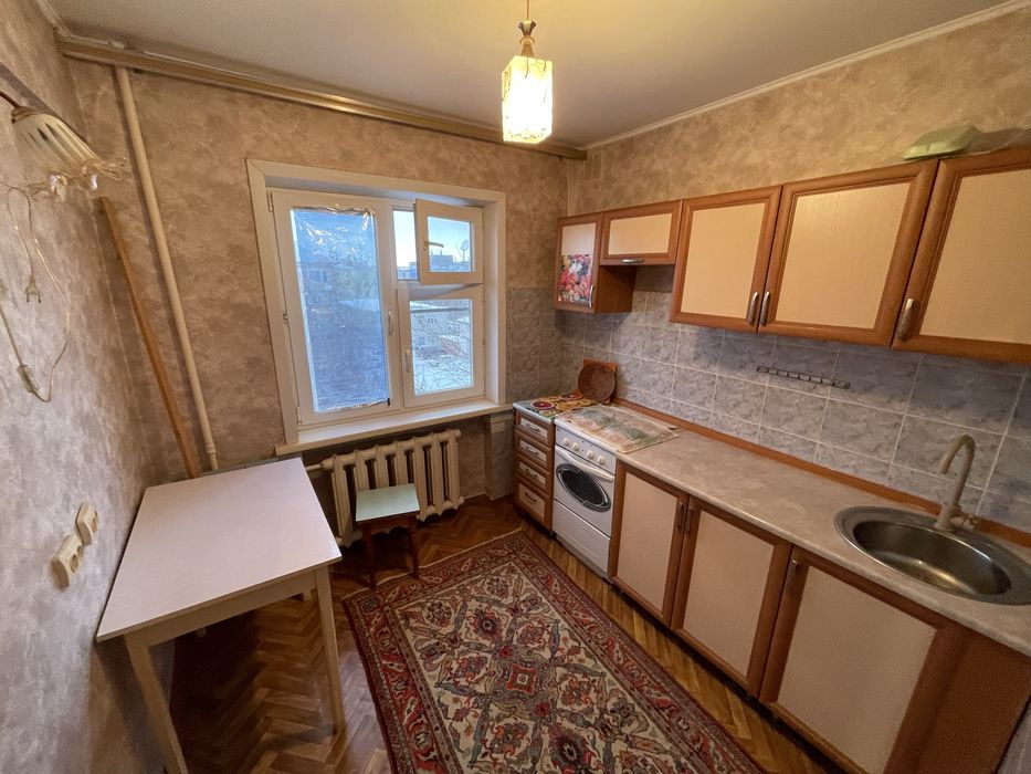 Продам 2шку на Мызы 25