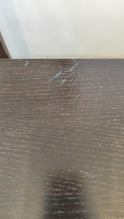 Masa lemn+ 8 scaune , comode
